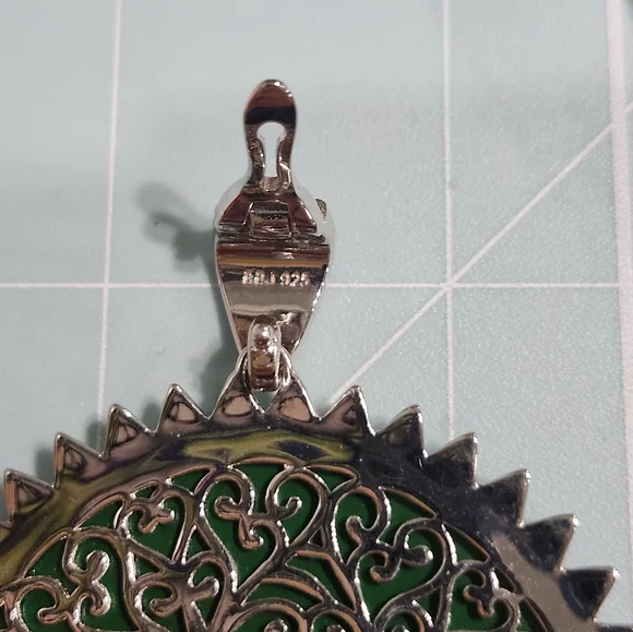 NWT JTV Large Carved Floral Jade Pendant In Sterling Silver - Picture 3 of 3